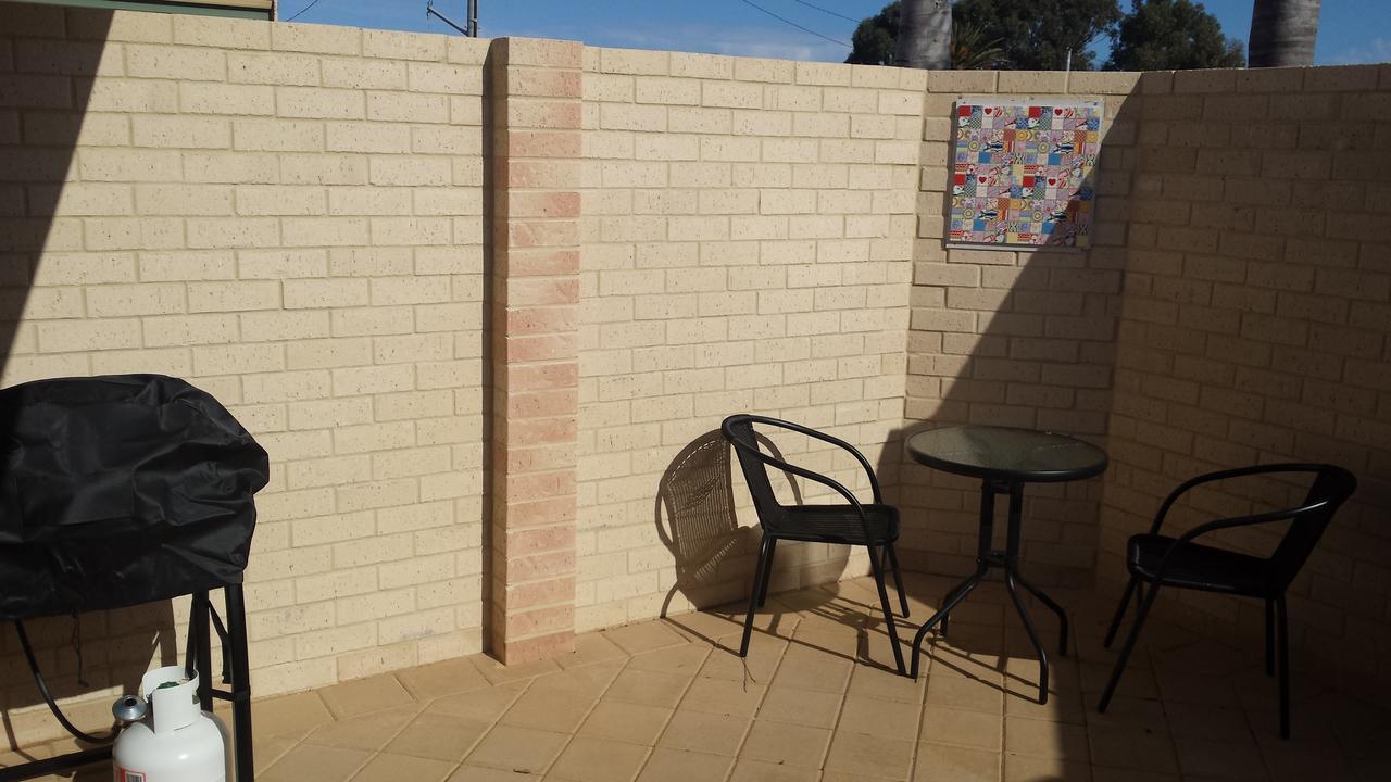 Alexander Drive B & B Esperance Bagian luar foto